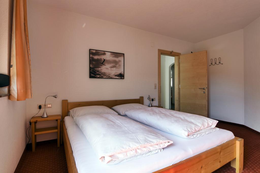 Appartement Strolz Schnann الغرفة الصورة