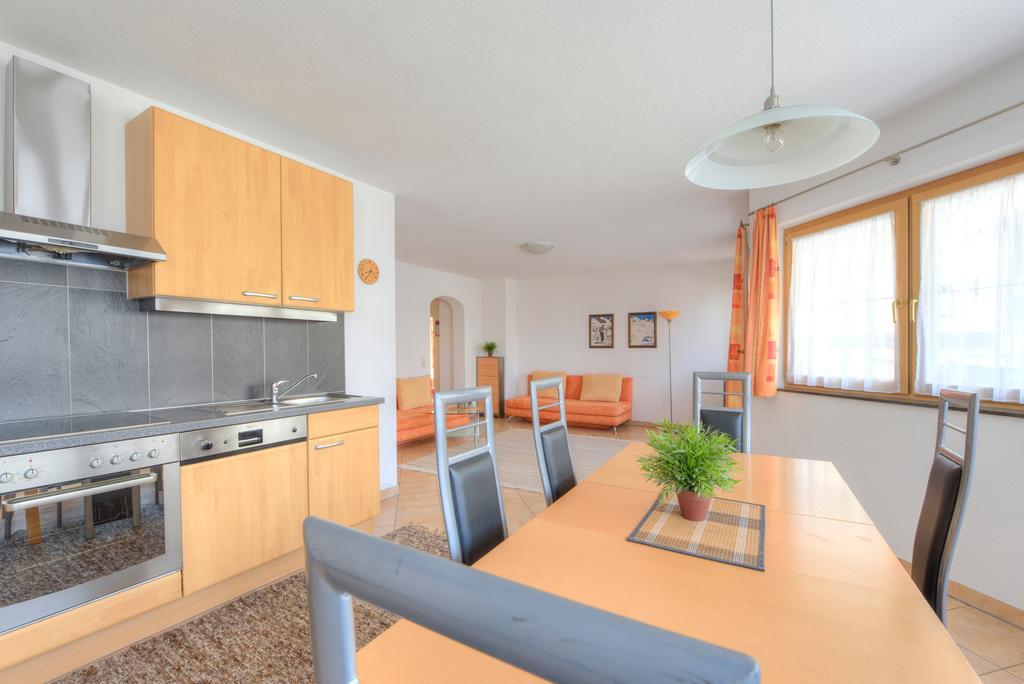 Appartement Strolz Schnann الغرفة الصورة